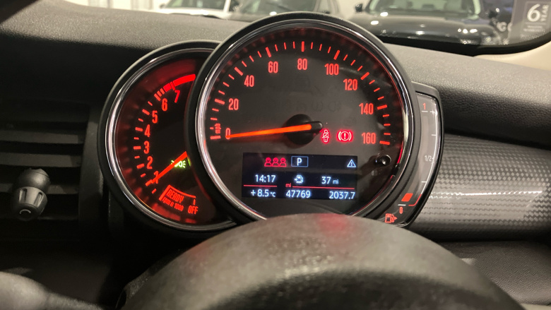 MINI Hatchback 1.5 Cooper Classic II 5dr Auto Petrol Hatchback